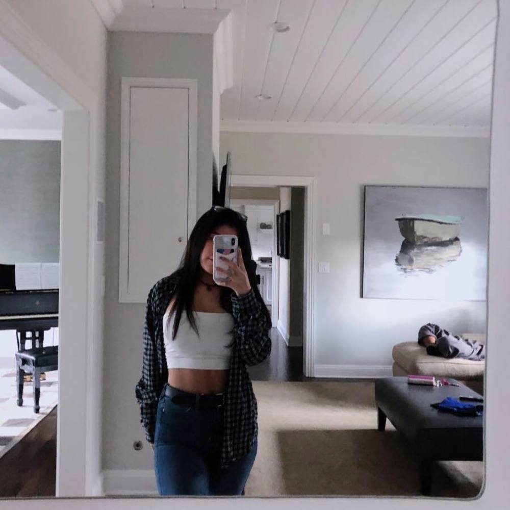 Meet your Posher, Astrid